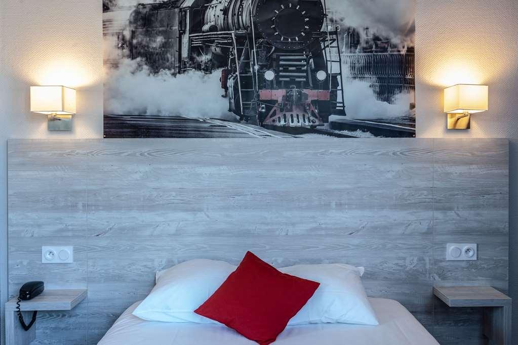 ホテル Campanile Grenoble Centre Gare 部屋 写真
