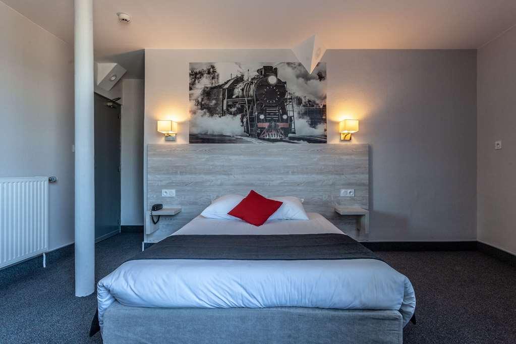 ホテル Campanile Grenoble Centre Gare 部屋 写真